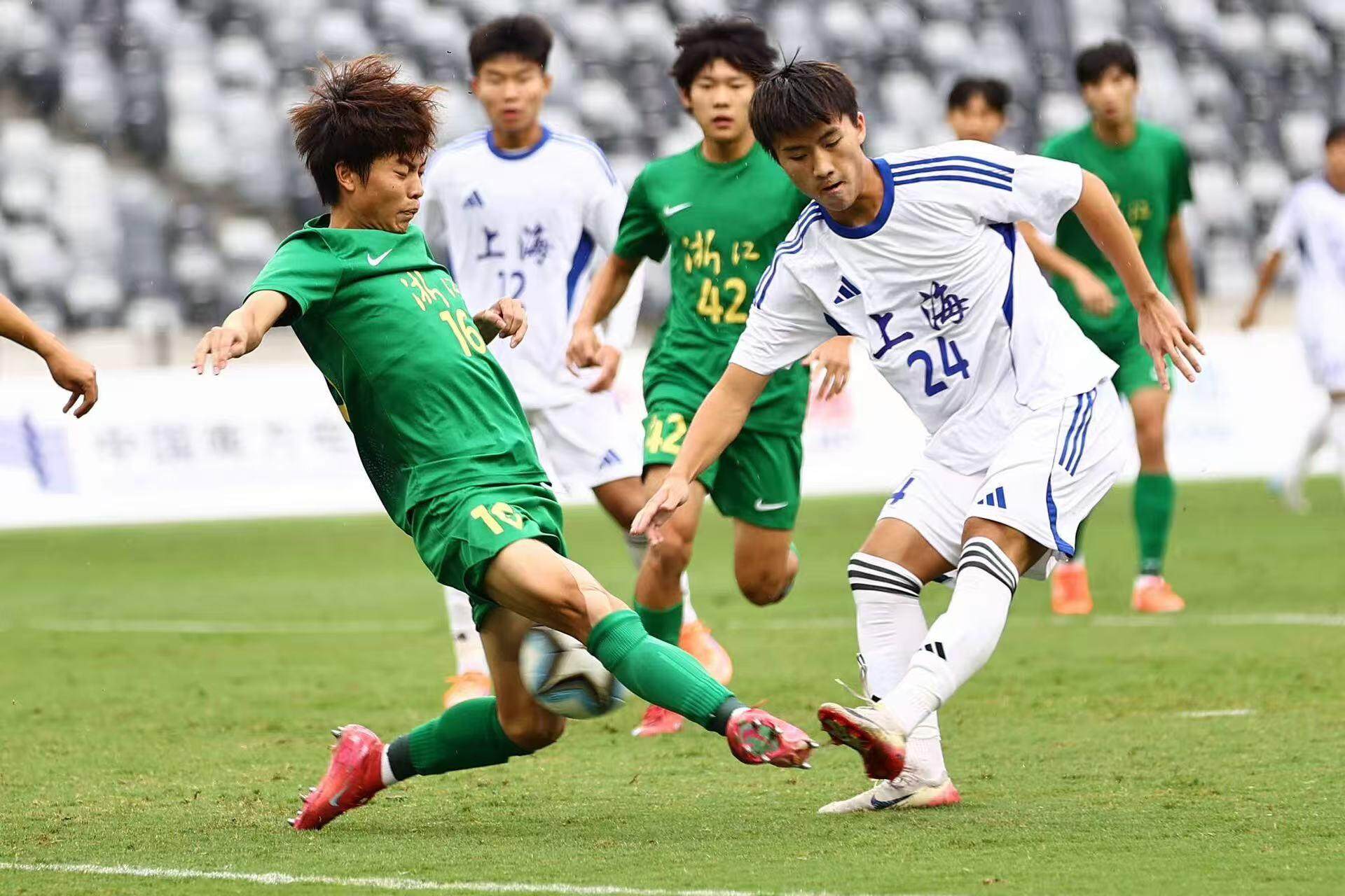 两队仍展开, OYBm 两队仍展开, OYBm